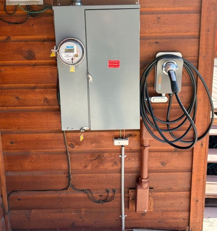 Gallery photos for 200amp Main Electrical Panel Upgrade and EV Charger Installation: Image #1